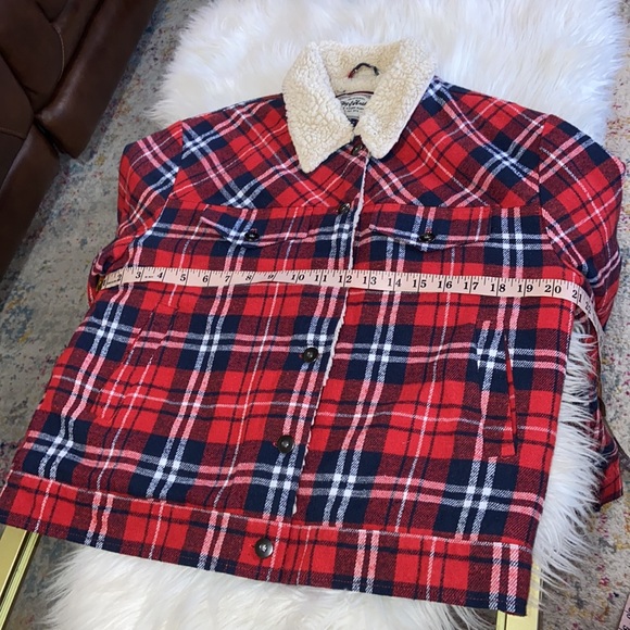 Flag&Anthem Woman’s Plaid Faux Sherpa Jacket Size Small - Picture 11 of 14